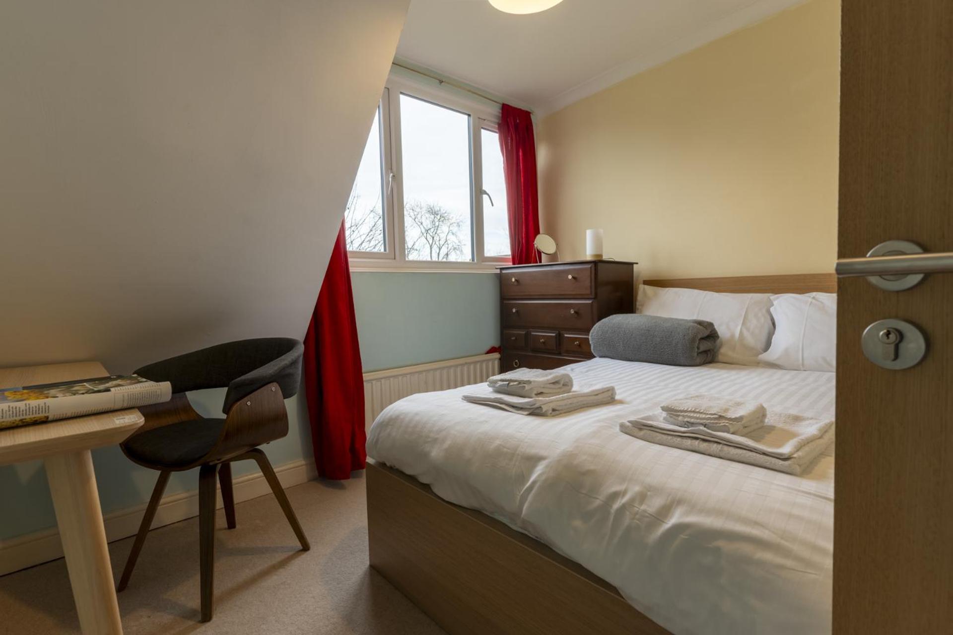 Sandford Meadow Guest House Kennington  Стая снимка
